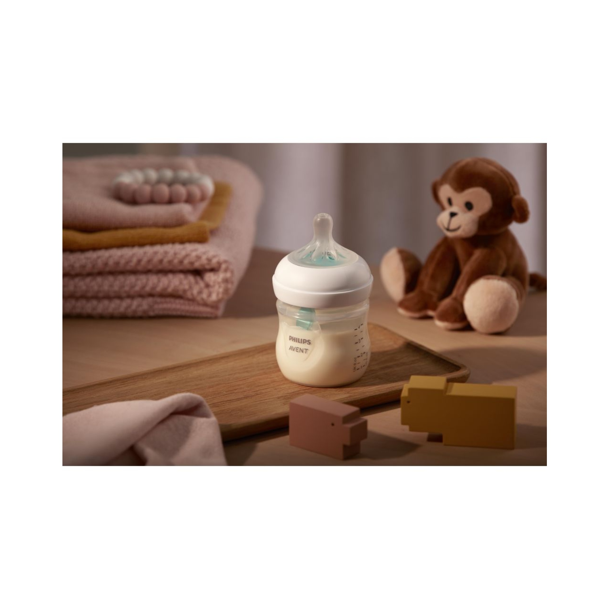 Flori 20001 Biberon Da Viaggio Mix E Go 300 Ml, Blu, Sistema Anti-colica, Senza BPA, 100% Made In Germany. Ideale Per La Notte E I Viaggi: Mantiene Polvere E Liquidi Separati Fino Al Momento Della Poppata.