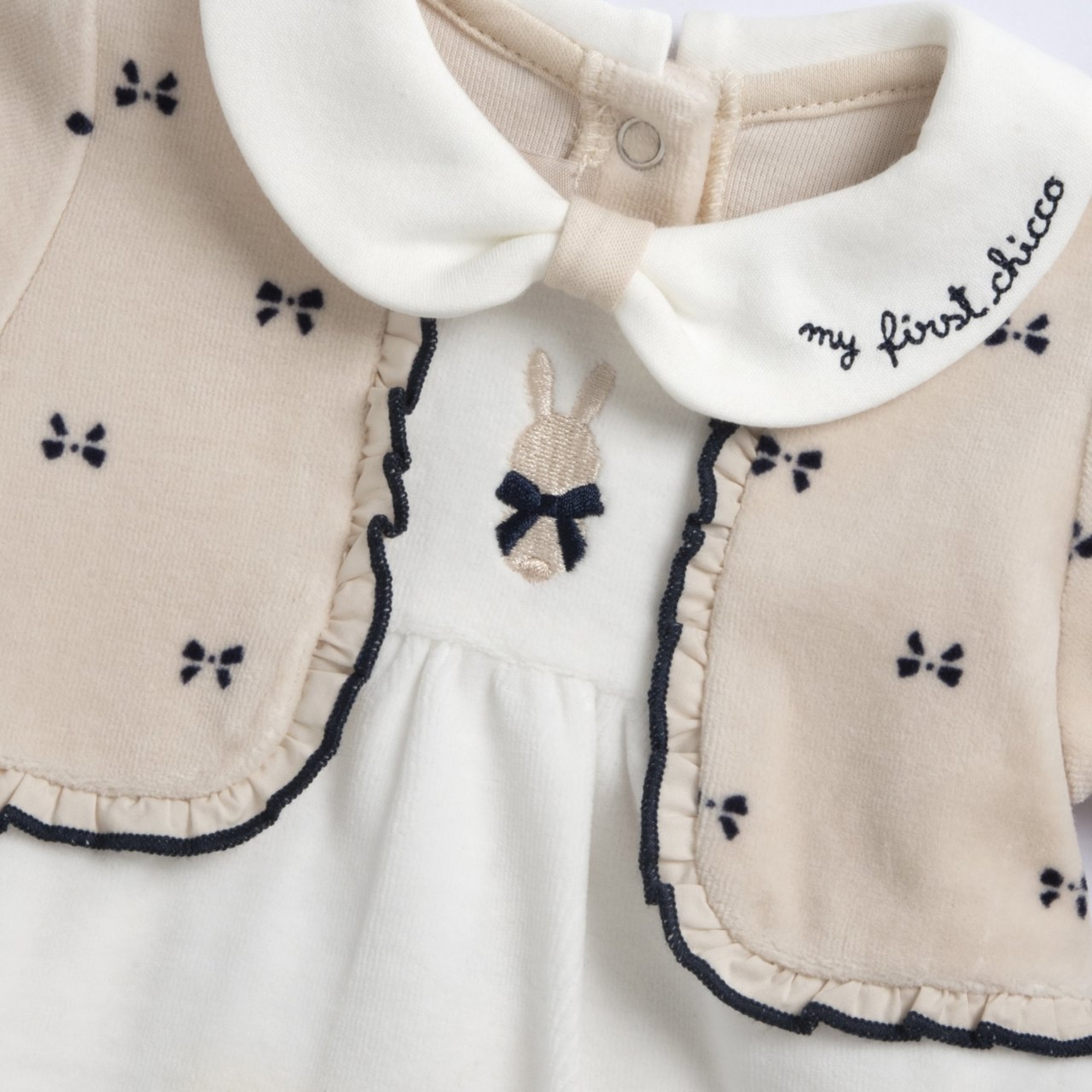 Tutina con apertura patello con gilet - chicco - Chicco