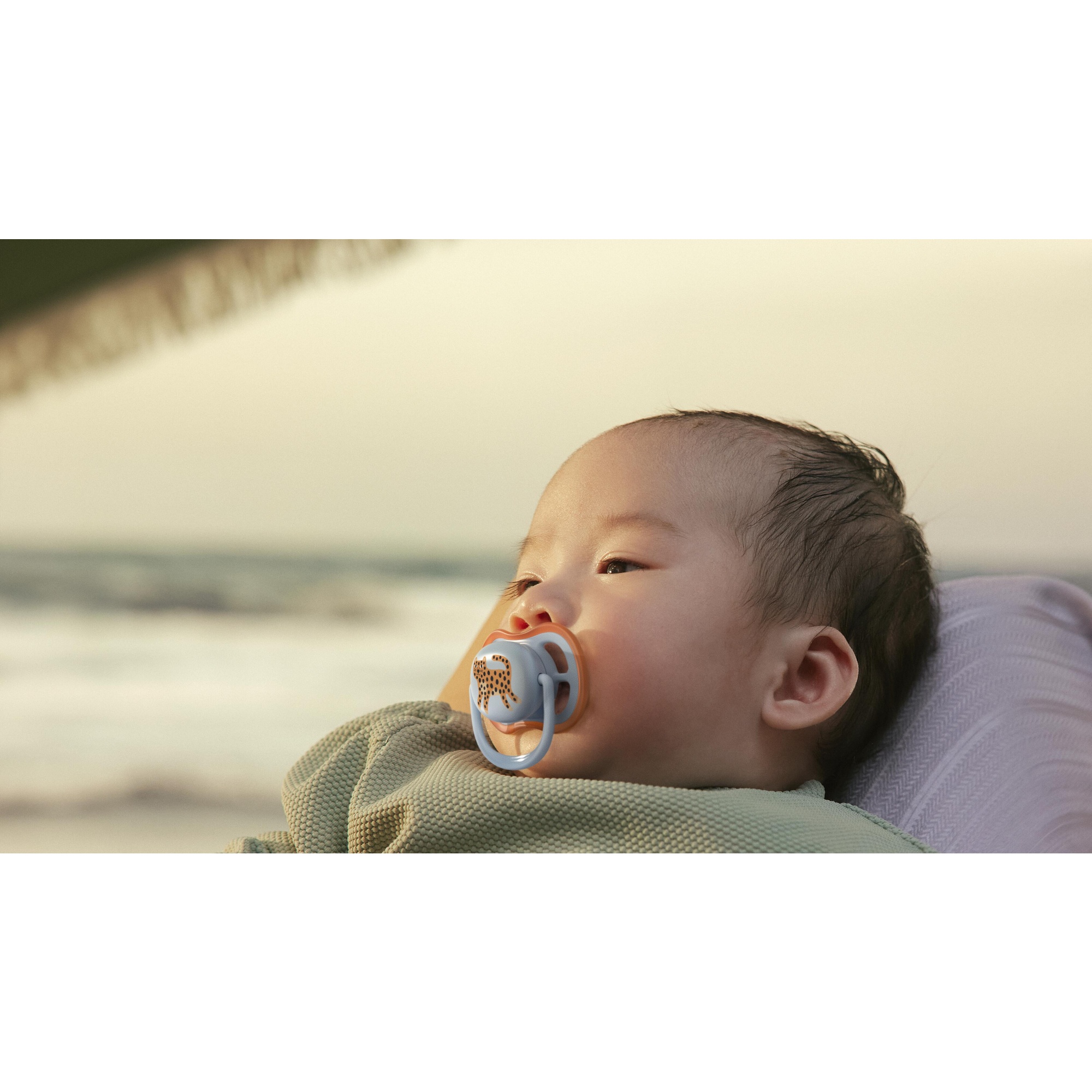Succhietti ultra air 0-6m foglia e leopardo, a base vegetale - set da 2 ciucci - philips avent - Avent