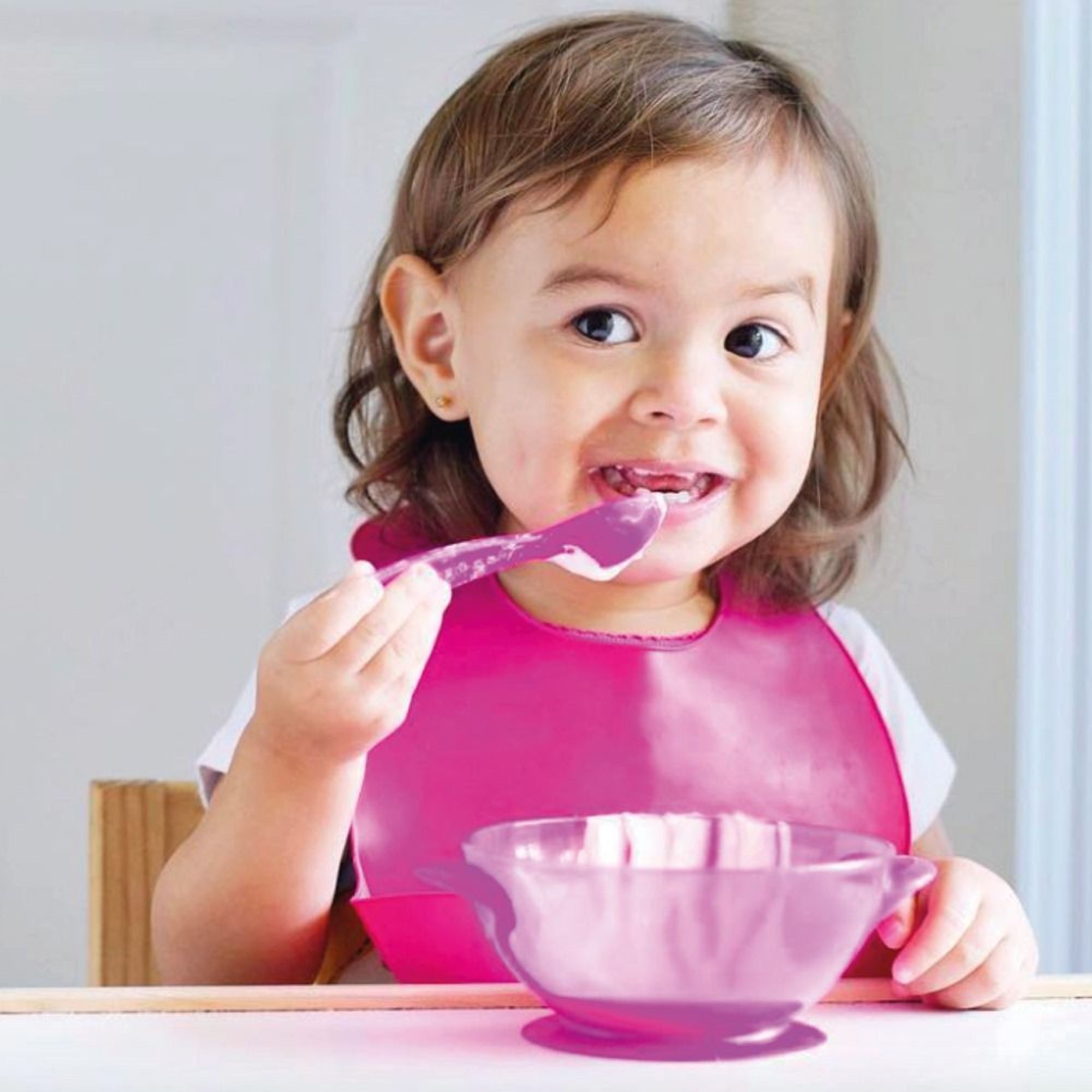 Nuby scodella 300ml con ventosa, coperchio e cucchiaino, assortita - Nuby